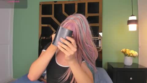 electra_gosselin online show from January 6, 2026, 8:01 pm