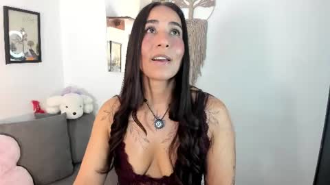 Snapshot of electra_hunt chatting on June 30, 2026, 2:12 am Electra- Please help me reach 100 likes online show from June 30, 2026, 2:12 am