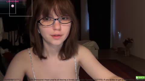 Snapshot of electric_woman chatting on June 28, 2026, 6:58 pm Aleksa online show from June 28, 2026, 6:58 pm