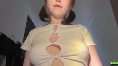 Snapshot of electric_woman chatting on July 4, 2026, 2:01 pm Aleksa online show from July 4, 2026, 2:01 pm