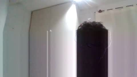 Snapshot of electrodreams chatting on September 21, 2025, 11:06 pm electrodreams online show from September 21, 2025, 11:06 pm