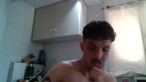 Snapshot of electrodreams chatting on October 1, 2025, 9:10 pm electrodreams online show from October 1, 2025, 9:10 pm