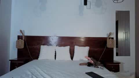 Snapshot of elegant_ebony chatting on July 12, 2026, 9:11 am Nika online show from July 12, 2026, 9:11 am