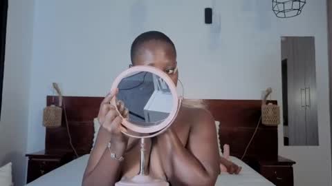 Snapshot of elegant_ebony chatting on July 25, 2026, 10:57 am Nika online show from July 25, 2026, 10:57 am