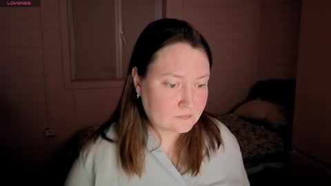 elegant_pleasure online show from April 1, 2026, 6:27 pm