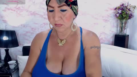 XIOMY   give LIKE on my page online show from January 17, 2025, 12:10 pm