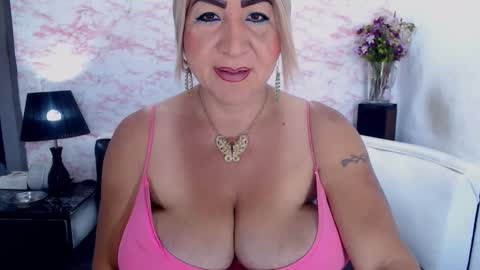 XIOMY   give LIKE on my page online show from January 24, 2025, 12:20 pm