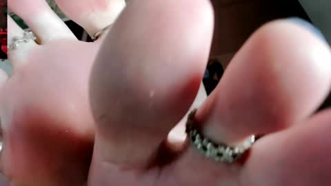 love 3d online show from December 28, 2024, 3:26 pm