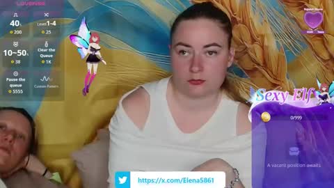 Snapshot of elena_maeer chatting on May 11, 2026, 2:45 pm Elena online show from May 11, 2026, 2:45 pm