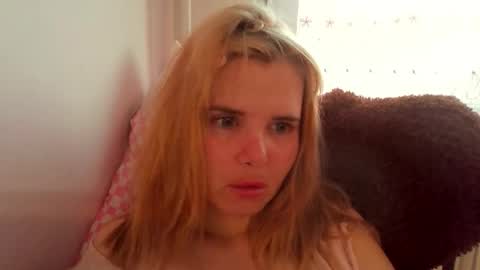 Elena online show from March 3, 2026, 4:24 pm