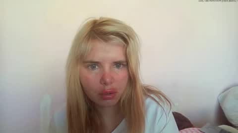 Elena online show from May 27, 2026, 3:31 pm
