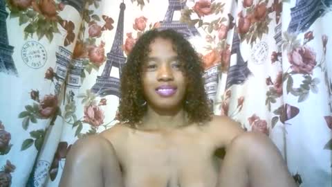 elenah013 online show from September 27, 2025, 6:40 am