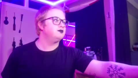 Snapshot of elenakryshenko chatting on September 17, 2025, 4:08 pm Elena Kryshenko online show from September 17, 2025, 4:08 pm