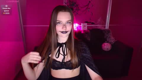 elenaoconar online show from October 31, 2025, 10:44 pm