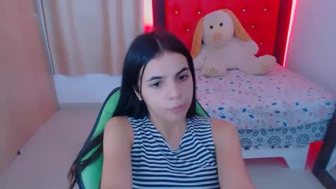 Snapshot of elenna_hotx chatting on December 27, 2024, 5:59 pm agnes online show from December 27, 2024, 5:59 pm