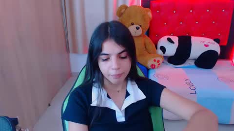 Snapshot of elenna_hotx chatting on January 29, 2025, 12:01 am agnes online show from January 29, 2025, 12:01 am