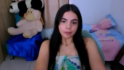 Snapshot of elenna_hotx chatting on September 27, 2025, 8:58 pm agnes online show from September 27, 2025, 8:58 pm