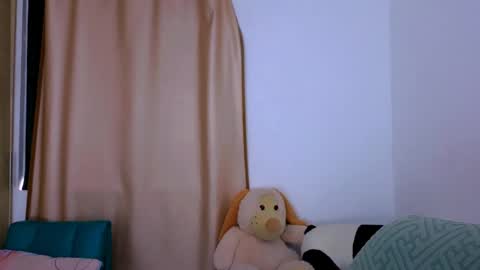 Snapshot of elenna_hotx chatting on October 11, 2025, 6:39 pm agnes online show from October 11, 2025, 6:39 pm