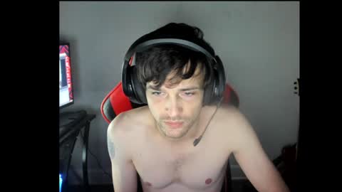 elephantrunkman online show from January 3, 2025, 3:38 am