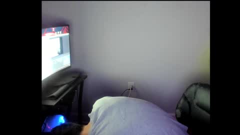 elephantrunkman online show from February 11, 2025, 4:22 am