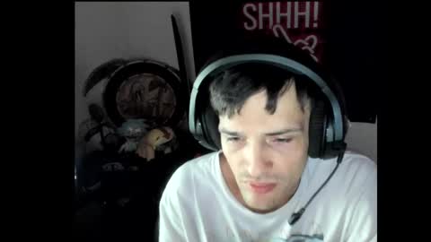 elephantrunkman online show from February 24, 2025, 4:38 am