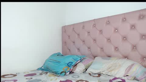 Snapshot of elettra_parisi19 chatting on September 26, 2025, 9:41 pm elettra_parisi19 online show from September 26, 2025, 9:41 pm