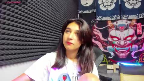 Elfy online show from October 27, 2025, 3:27 pm