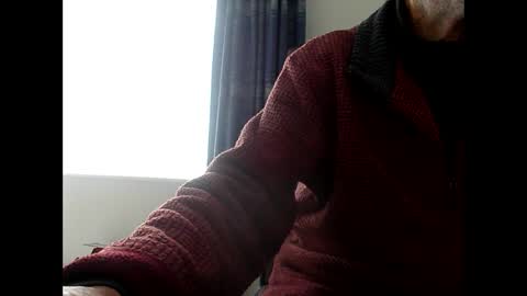 Snapshot of elfyonee chatting on February 1, 2025, 10:26 am elfyonee online show from February 1, 2025, 10:26 am