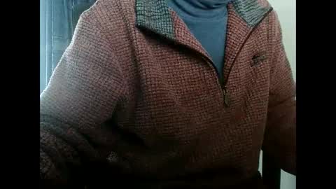 Snapshot of elfyonee chatting on February 8, 2025, 8:42 am elfyonee online show from February 8, 2025, 8:42 am