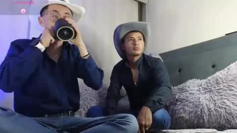 Snapshot of elian_cooper18 chatting on January 24, 2025, 1:13 am Elian online show from January 24, 2025, 1:13 am