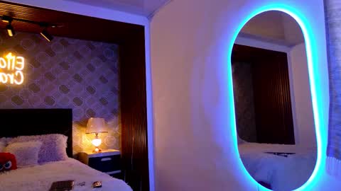 Snapshot of elian_craiggggg chatting on February 11, 2026, 1:27 pm Elian online show from February 11, 2026, 1:27 pm