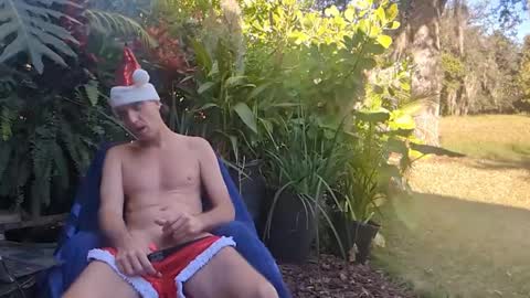 eliberator online show from December 4, 2024, 8:07 pm