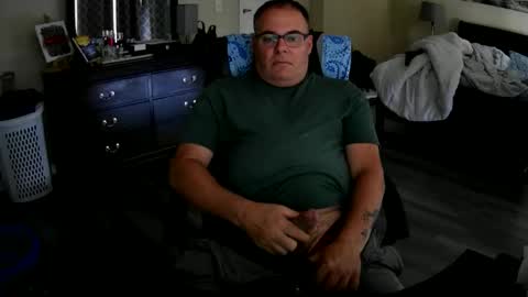 elierpons73 online show from June 1, 2026, 6:31 pm