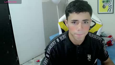 bby-santy online show from November 11, 2025, 12:16 pm