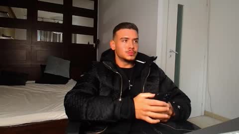 Snapshot of elijahthorne chatting on February 26, 2026, 10:36 am ElijahThorne online show from February 26, 2026, 10:36 am