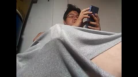 elimposstor online show from February 24, 2025, 2:37 pm