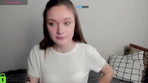 Snapshot of elina_x chatting on May 18, 2026, 1:06 pm elina_x online show from May 18, 2026, 1:06 pm