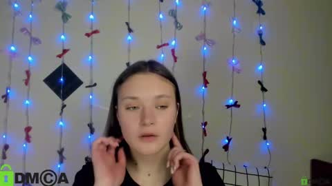 Snapshot of elina_x chatting on June 3, 2026, 6:02 pm elina_x online show from June 3, 2026, 6:02 pm
