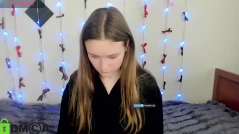 Snapshot of elina_x chatting on June 5, 2026, 1:28 pm elina_x online show from June 5, 2026, 1:28 pm