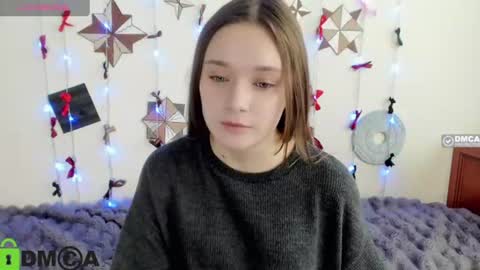 Snapshot of elina_x chatting on June 15, 2026, 1:13 pm elina_x online show from June 15, 2026, 1:13 pm