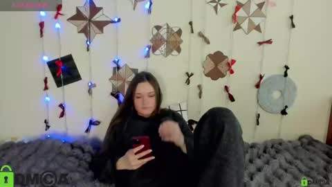 Snapshot of elina_x chatting on June 17, 2026, 1:23 pm elina_x online show from June 17, 2026, 1:23 pm