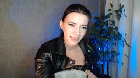 Elina online show from October 20, 2025, 12:00 am