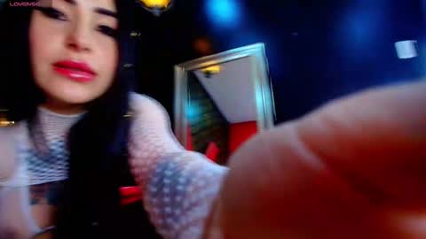 Snapshot of elinne_hendrix_ chatting on October 25, 2025, 12:56 pm Elinne hendrix online show from October 25, 2025, 12:56 pm