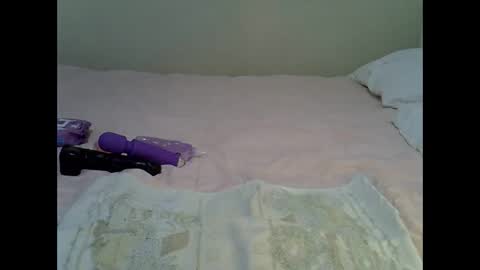 lisathegoddess online show from February 17, 2025, 3:15 am