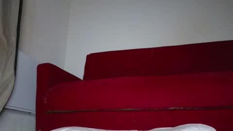 Snapshot of elisa_bright chatting on February 7, 2026, 5:49 pm Tati online show from February 7, 2026, 5:49 pm