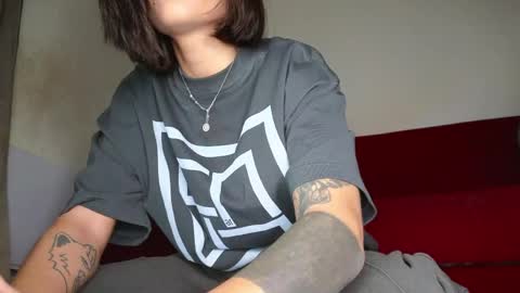 Snapshot of elisa_bright chatting on April 5, 2026, 8:44 am Tati online show from April 5, 2026, 8:44 am