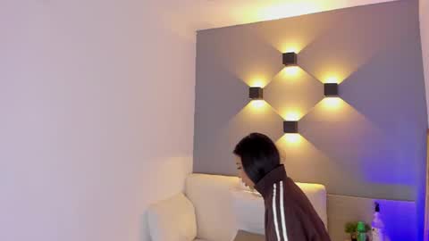 Snapshot of elisa_castrillon chatting on June 11, 2026, 2:53 am Elisa online show from June 11, 2026, 2:53 am