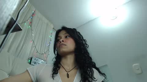 Elisa Diaz online show from December 26, 2024, 4:10 am