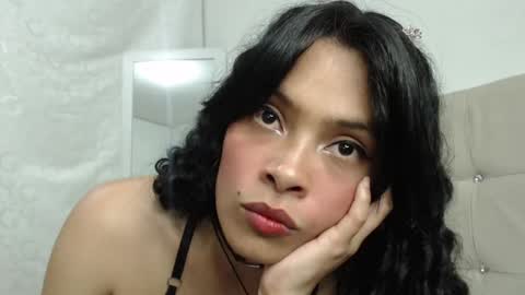 Elisa Diaz online show from February 12, 2025, 4:33 am