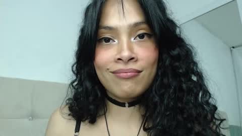 Elisa Diaz online show from February 19, 2025, 5:27 am